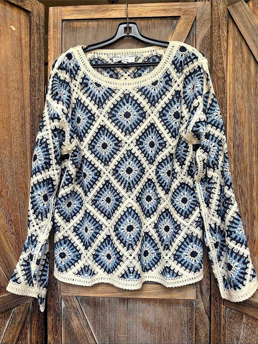 Fate + Fortune Versona Geometric Knit Sweater in Blue & Cream Size Medium